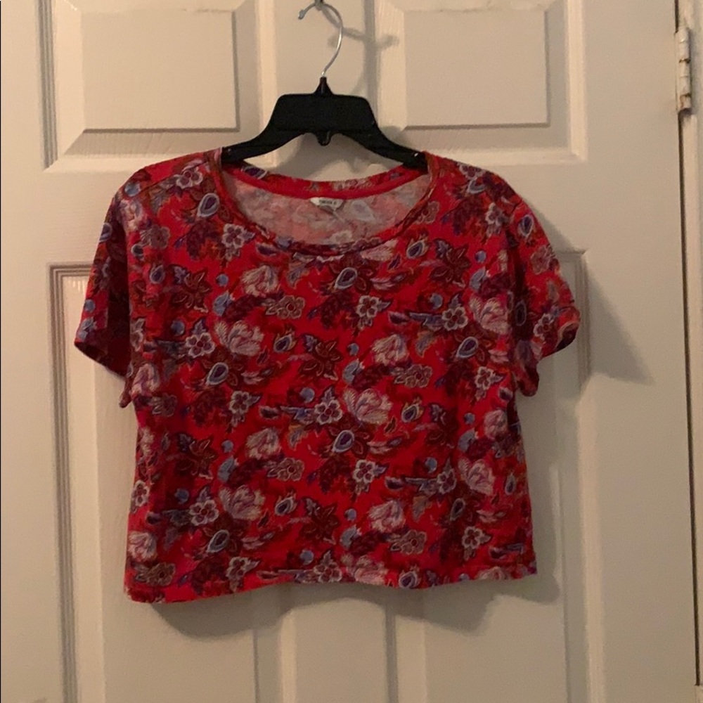 🌟SALE🌟 Forever 21 Cropped Tee